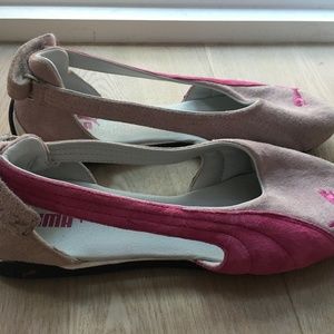 Puma Women's Pink Cut-Out Sneakers. Size 7.5 US